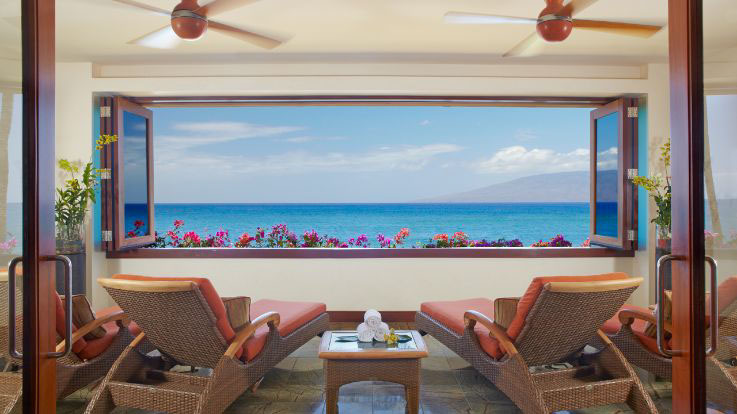 The Hyatt Regency Maui Resort & Spa is set on 40 acres of tropical gardens with fabulous beachside views.